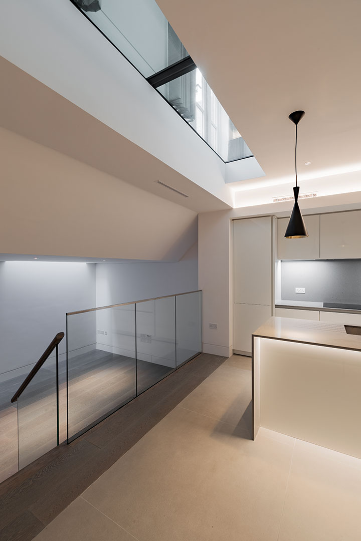 8-14_cadogan_lane_HDR5_Radu_Palicica
