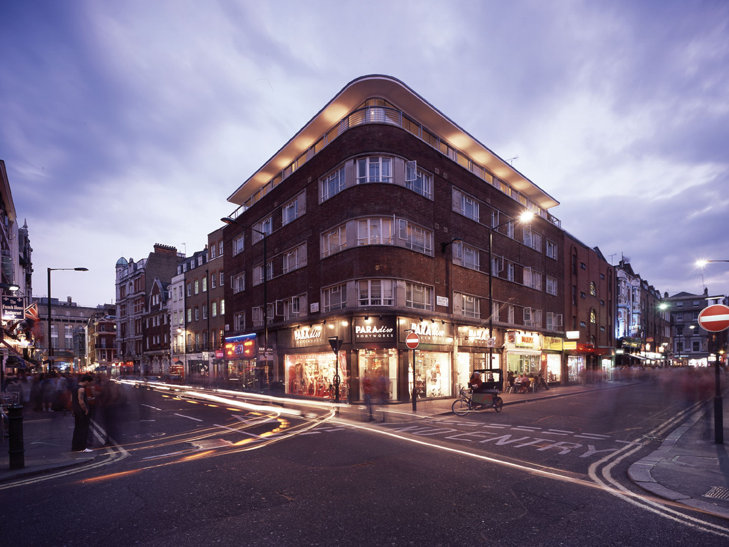 dean_street-corner-photo-01