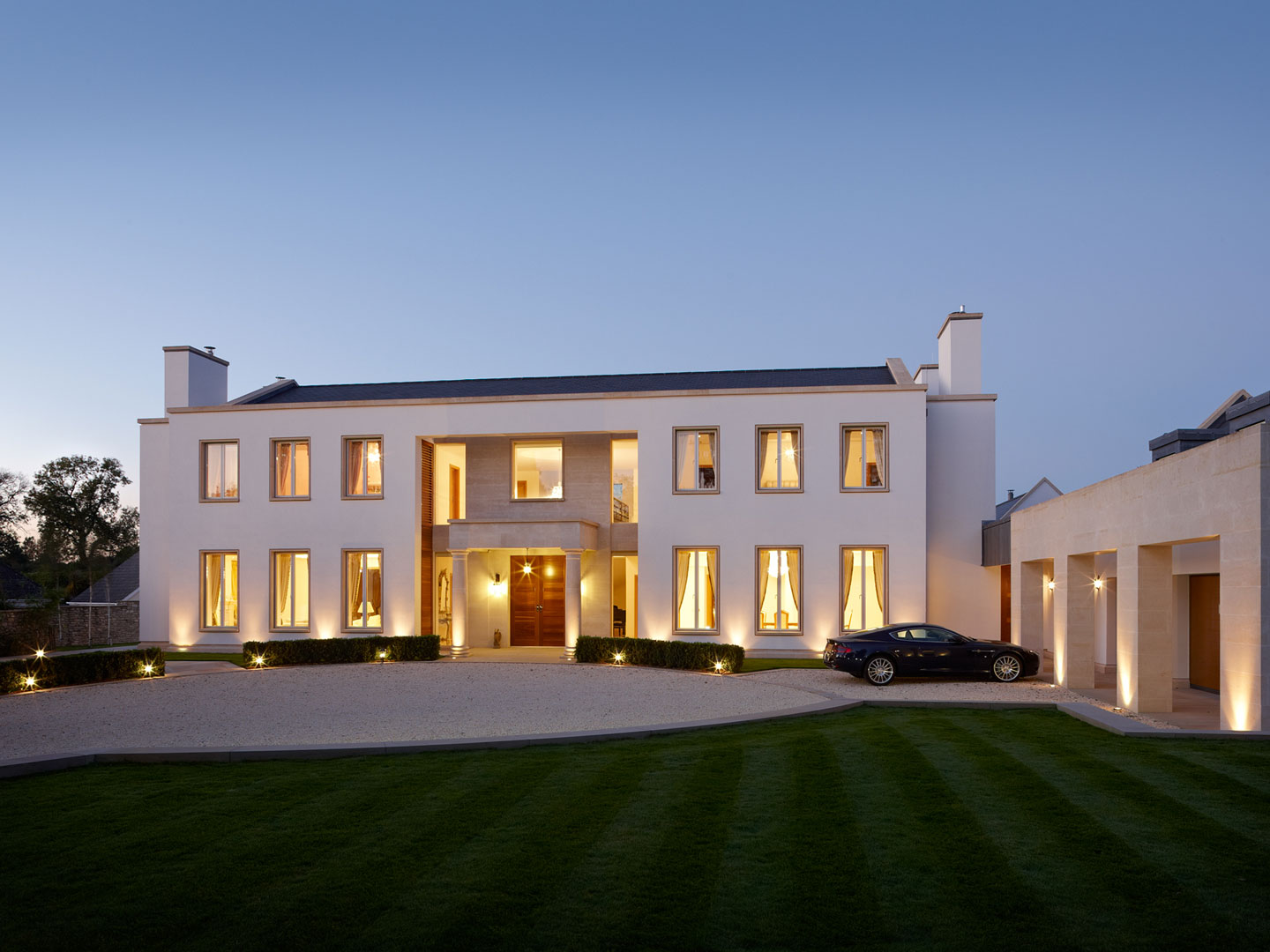 laleston_house-front_dusk-photo-68