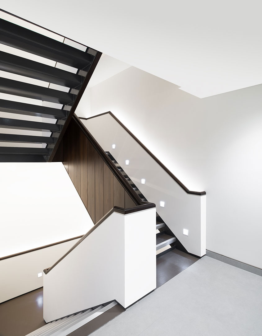160509_lighthouse_gilbert_mccarragher_030